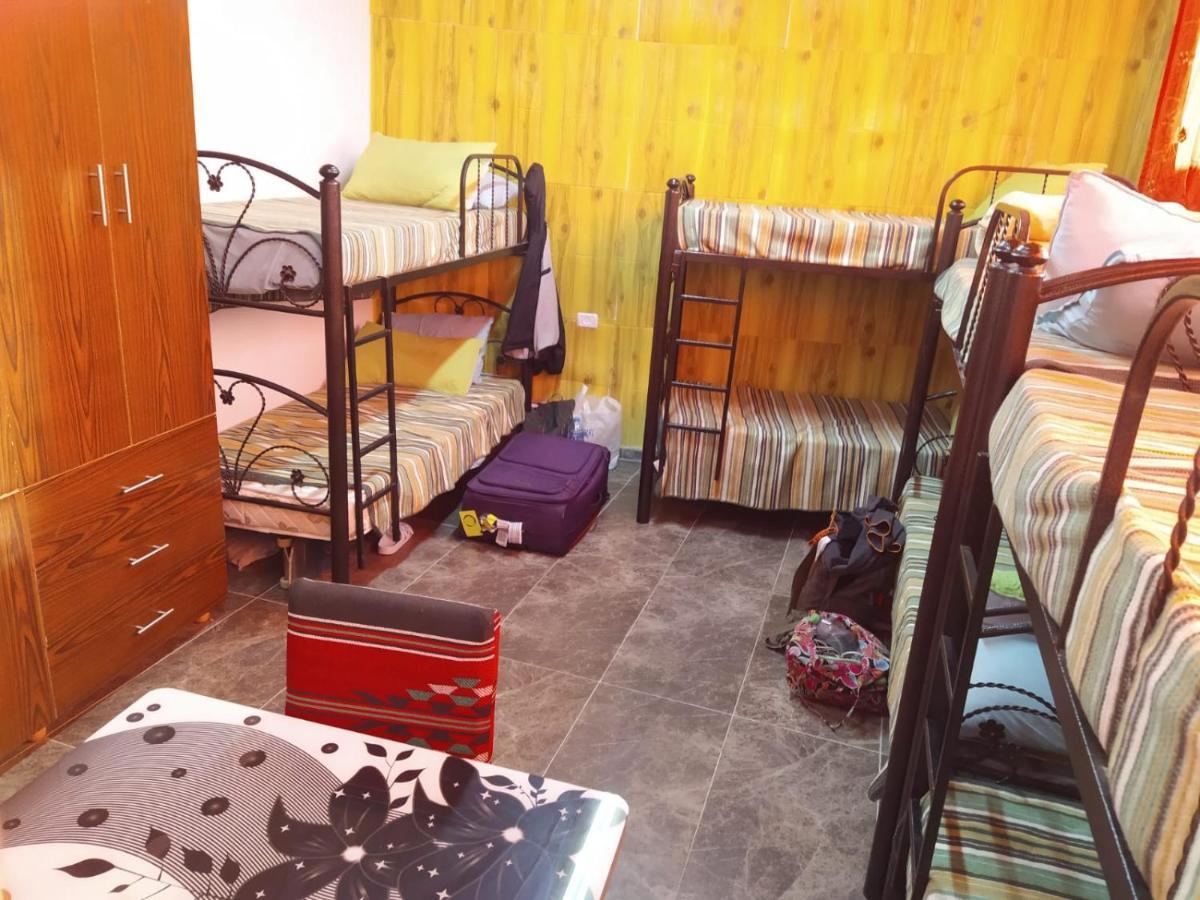 Success Hostel Nablus Exteriör bild